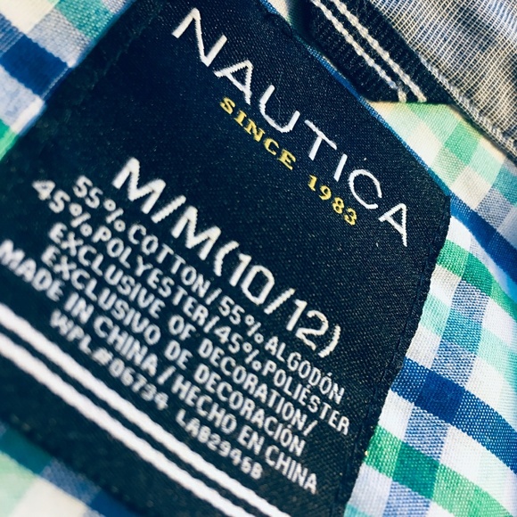 Nautica dress shirt - Picture 2 of 3